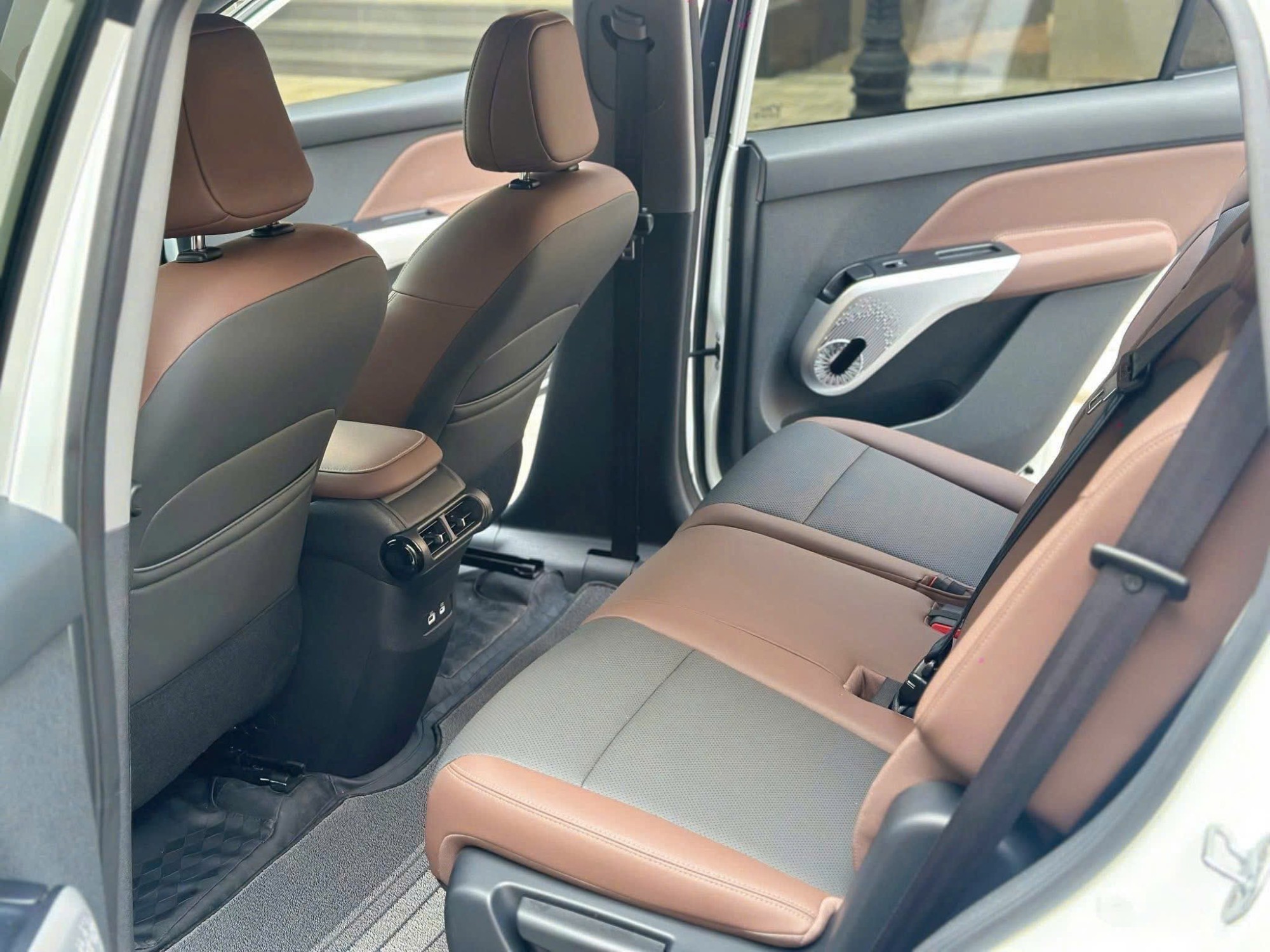 VinFast MPV 7 Thu Hút Khách Hàng Với Nhiều Chương Trình Ưu Đãi Hấp Dẫn